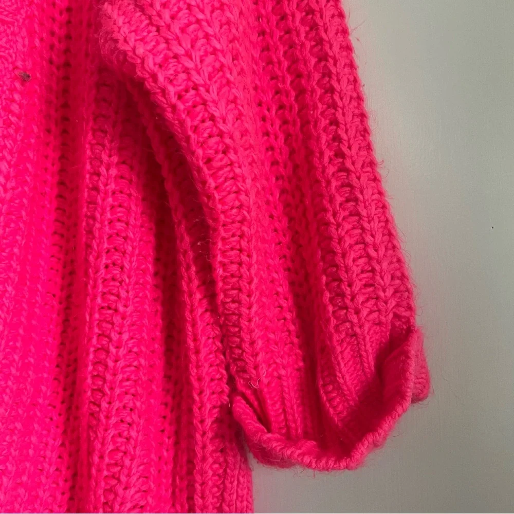 Silence + Noise Neon Pink Chunky Ally Cardigan Urban Outfitters - Picture 9 of 13